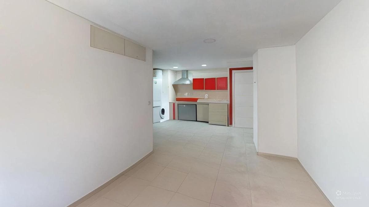 Venta de piso en Calle Sociedad Cultural Deportiva Betis Florida, Alicante / Alacant
photo 5