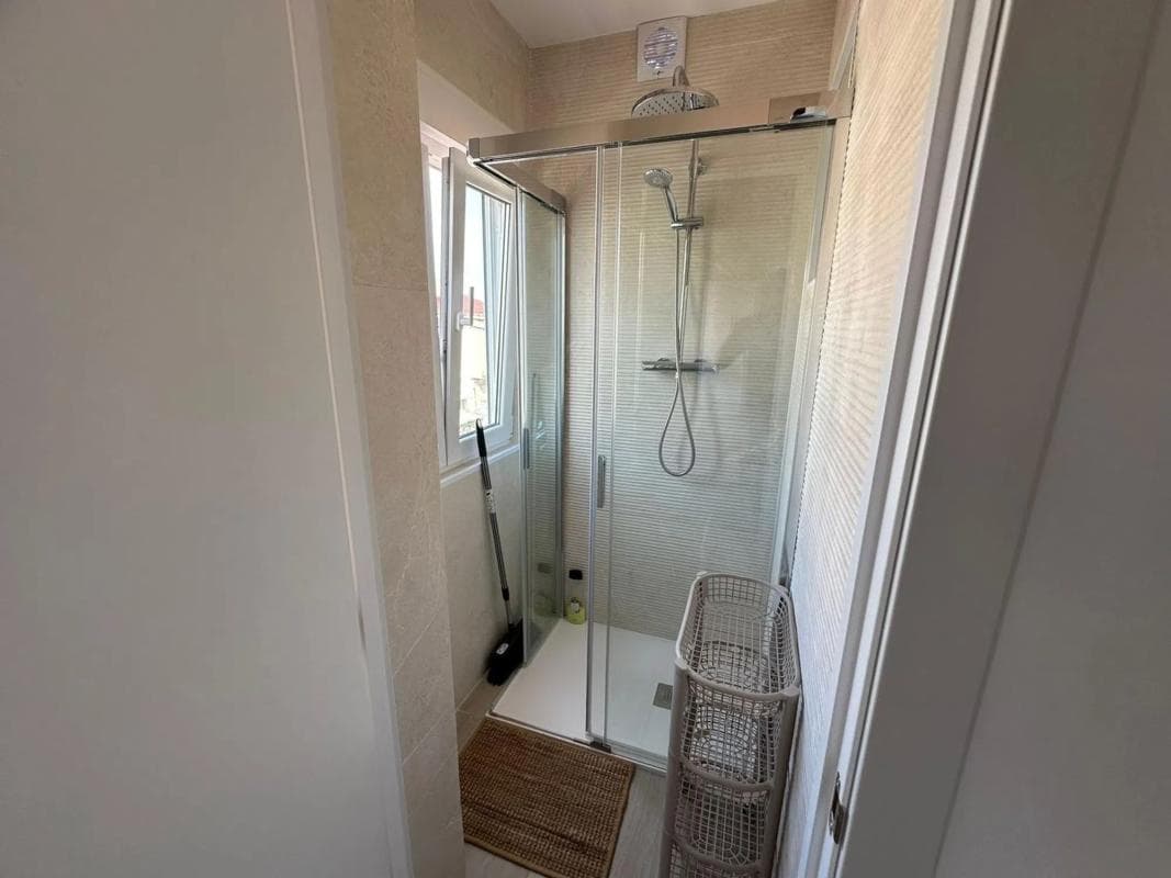 Venta de piso en Calle d'Algol, Alicante / Alacant
photo 5