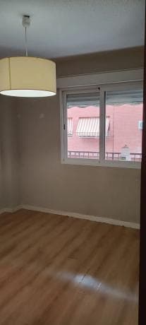 Venta de piso en Calle Acuario, 7, Alicante / Alacant
thumbnail 2