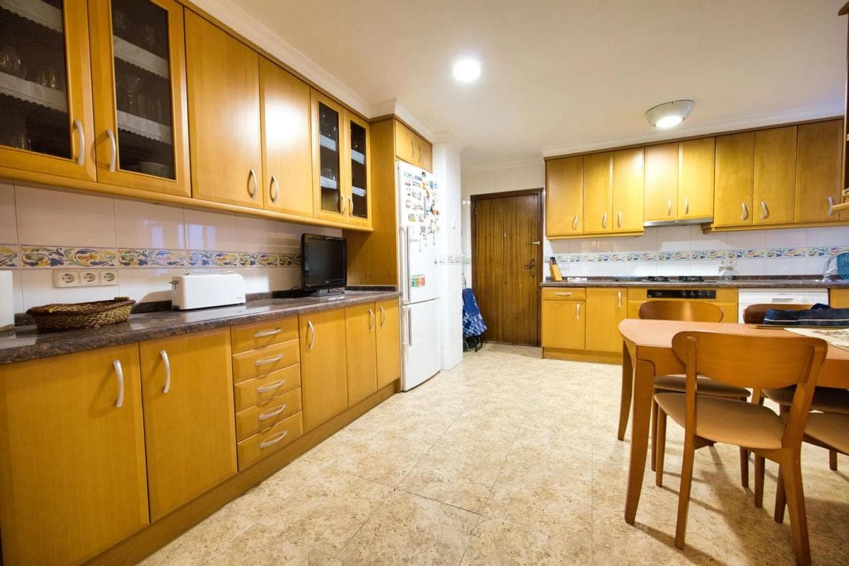 Venta de piso en Avenida Oscar Espla, Alicante / Alacant
photo 3