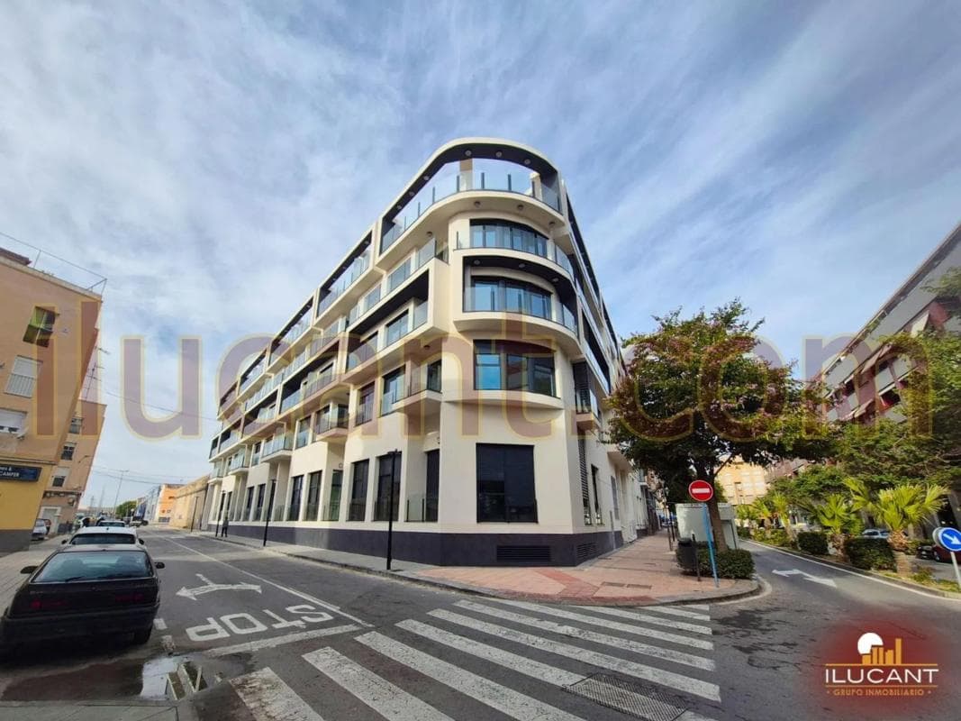 Venta de piso en Barrio La Florida, Alicante / Alacant
photo 4