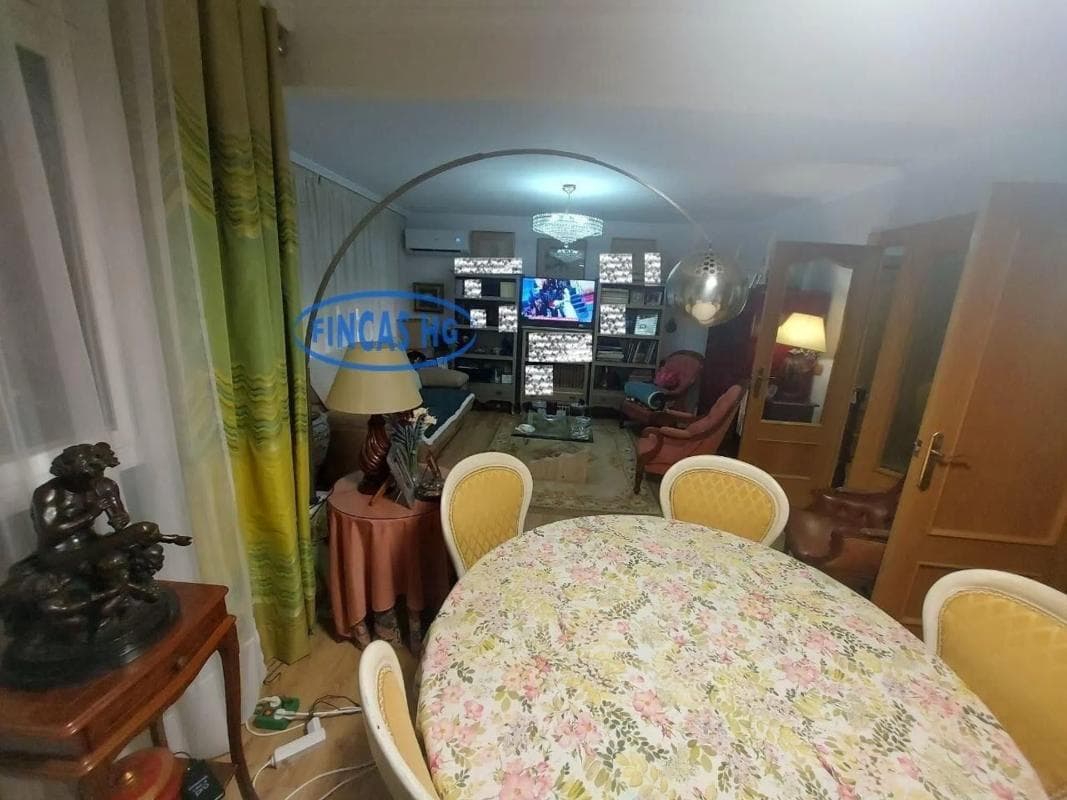 Продажа квартиры на Barrio Campoamor, Аликанте / Алакант
photo 4
