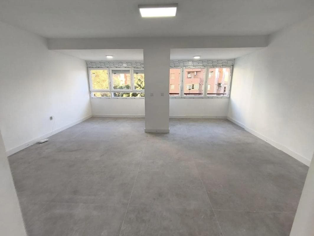 Продажа квартиры на Barrio Campoamor, Аликанте / Алакант
photo 3