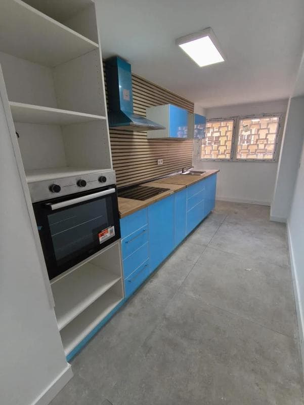 Продажа квартиры на Barrio Campoamor, Аликанте / Алакант
photo 4