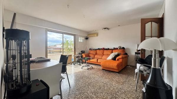 Venta de piso en Barrio Campoamor, Alicante / Alacant
thumbnail 1