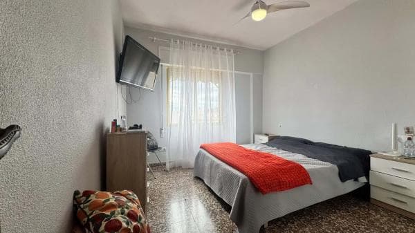 Venta de piso en Barrio Campoamor, Alicante / Alacant
thumbnail 2