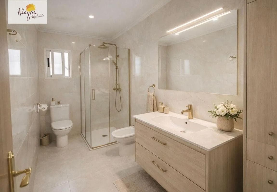 Venta de piso en Calle Maestro Caballero, 23, Alicante / Alacant
photo 3