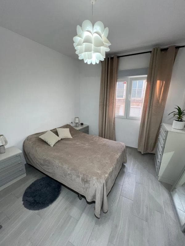 Sale of apartment in Carolinas Bajas, 17, Alicante
photo 3