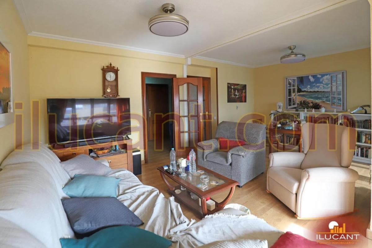 Sale of apartment in Barrio Campoamor, Alicante
photo 5