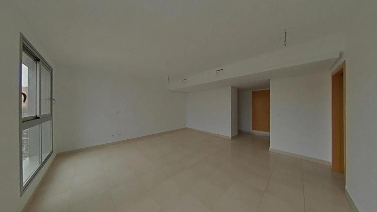 Sale of apartment in Calle Vicente Alexandre, Alicante
photo 2