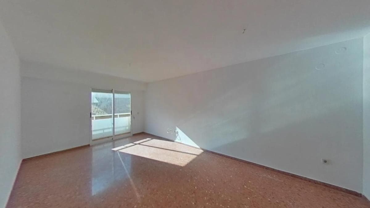 Sale of apartment in Calle Doctor Esquerdo, Alicante
photo 2
