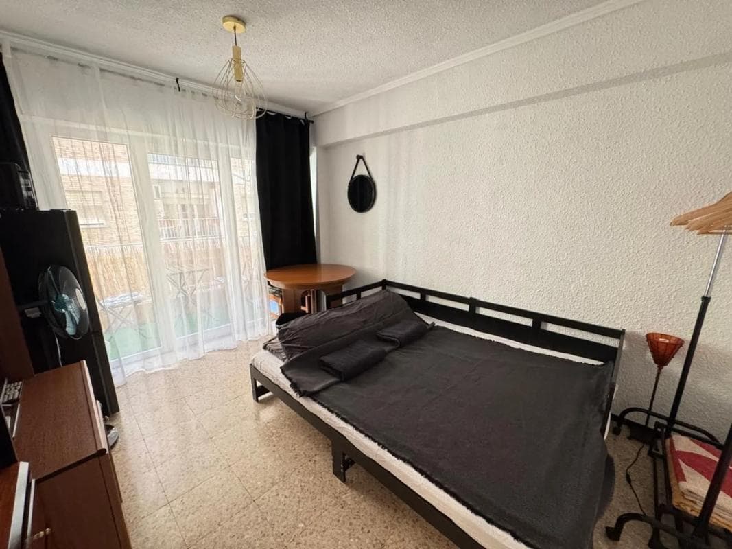 Venta de piso en Barrio Carolinas Altas, Alicante / Alacant
photo 4