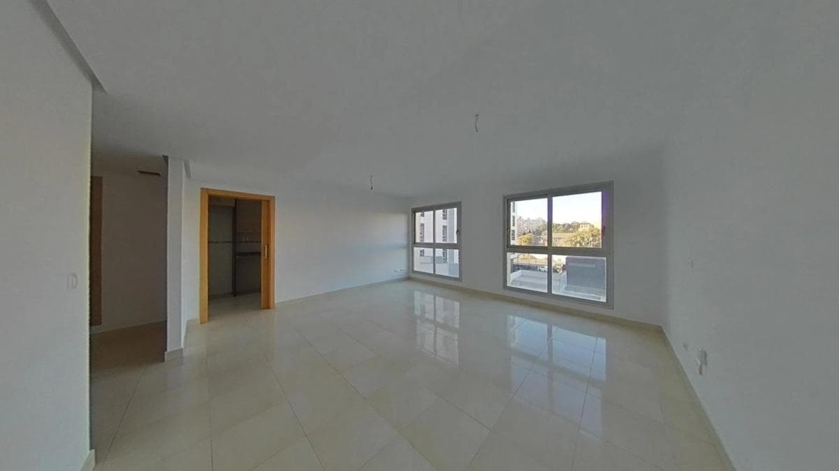 Venta de piso en Calle Vicente Alexandre, Alicante / Alacant
photo 3