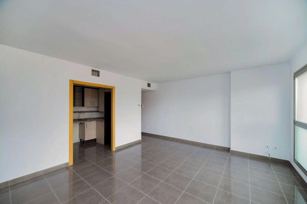 Venta de piso en Calle Vicente Alexandre, Alicante / Alacant
photo 5