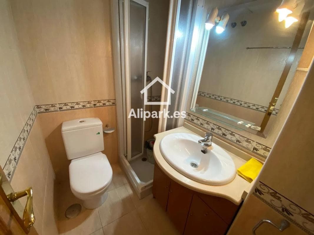 Venta de piso en Calle Gasset y Artime, Alicante / Alacant
photo 3