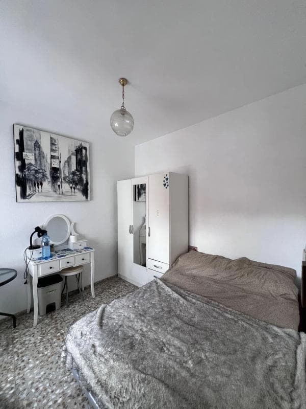 Venta de piso en Calle Pascual de la Mata, 11, Alicante / Alacant
photo 3