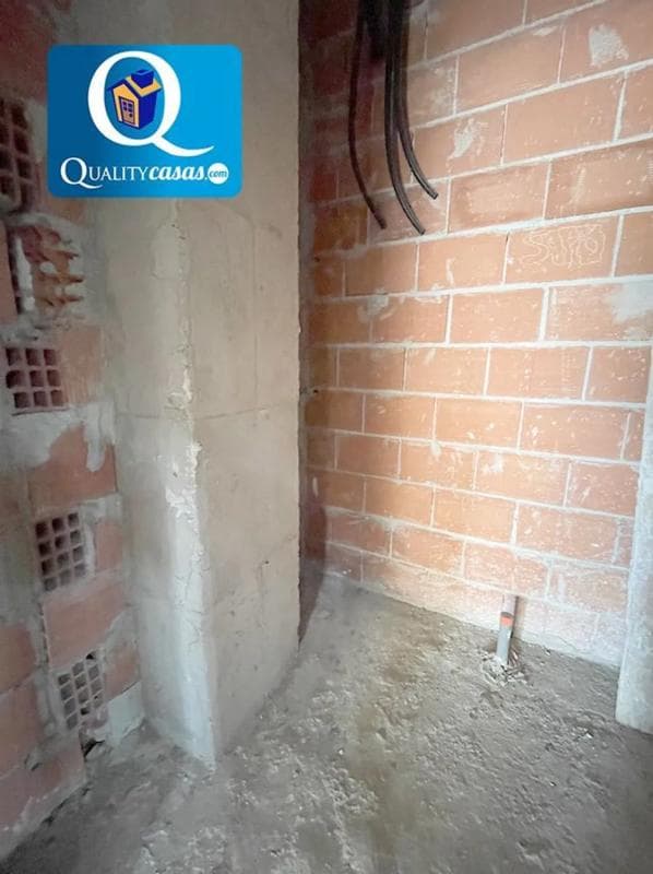 Недвижимость на продажу и в аренду в Испании photo 2
