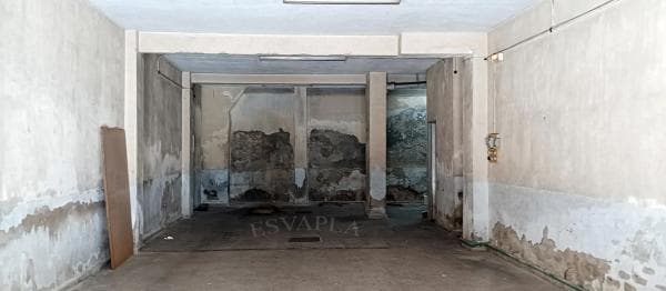 Local en calle Aspe photo 1