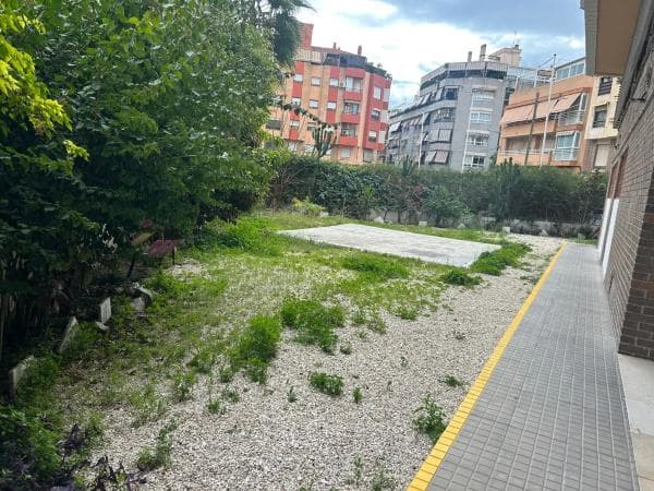Local en calle Doctor Buades, 126 thumbnail 2