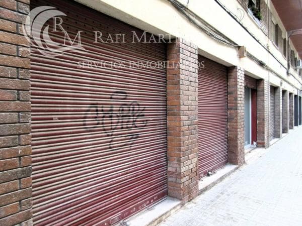 Local en calle Tibi thumbnail 1