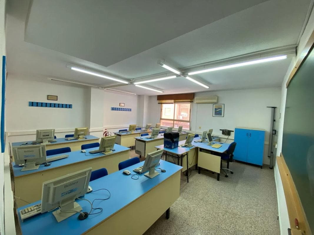 Properties for sale and rent in Spain photo 3