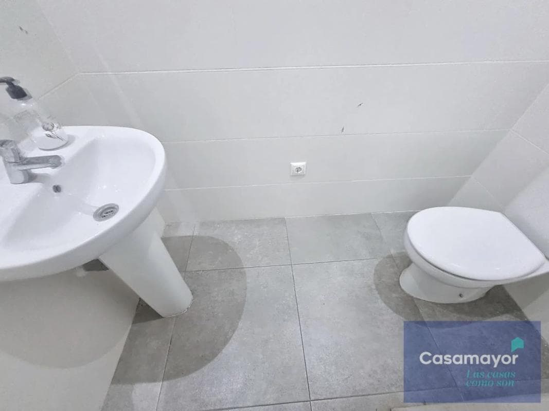 Propiedades en venta y alquiler en España photo 3