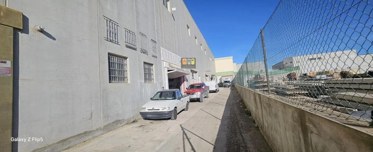 Propiedades en venta y alquiler en España photo 4