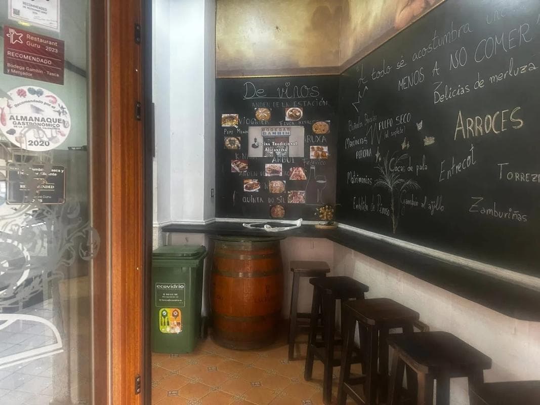Properties for sale and rent in Spain photo 4