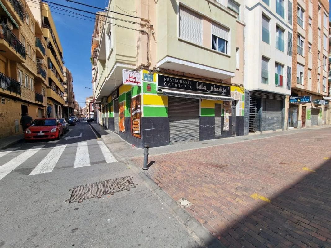 Properties for sale and rent in Spain photo 5