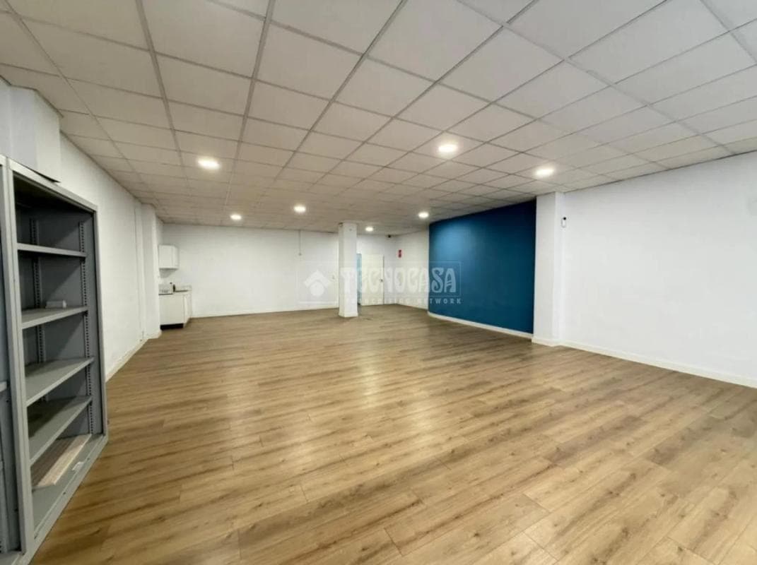 Properties for sale and rent in Spain photo 2