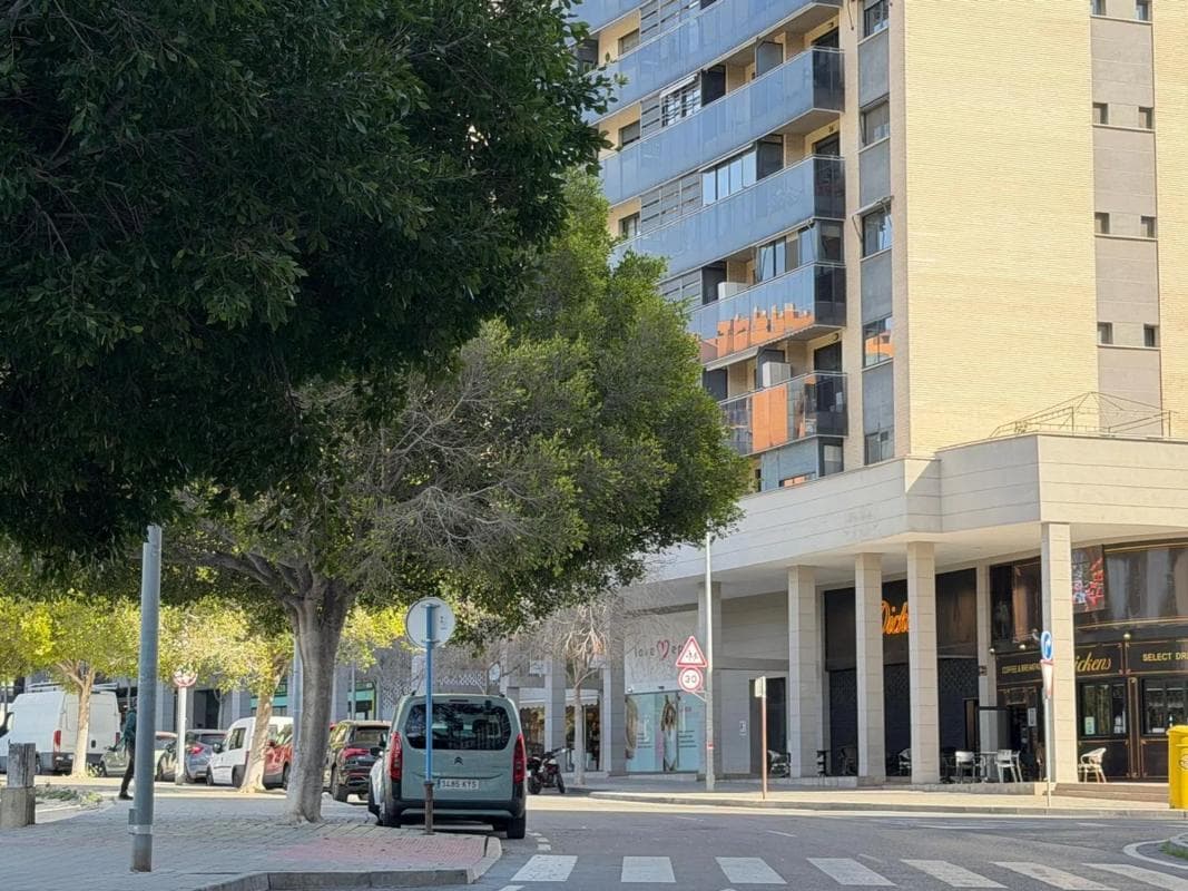 Propiedades en venta y alquiler en España photo 2