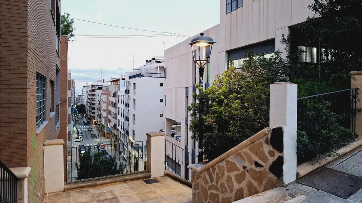 Properties for sale and rent in Spain photo 4