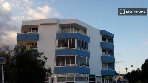 Estudio en alquiler en Av. J.M. Galván Bello, santa_cruz_de_tenerife photo 1