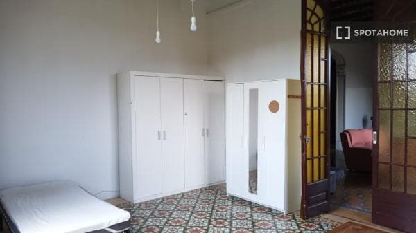 Habitación en piso compartido en Bellaterra photo 1