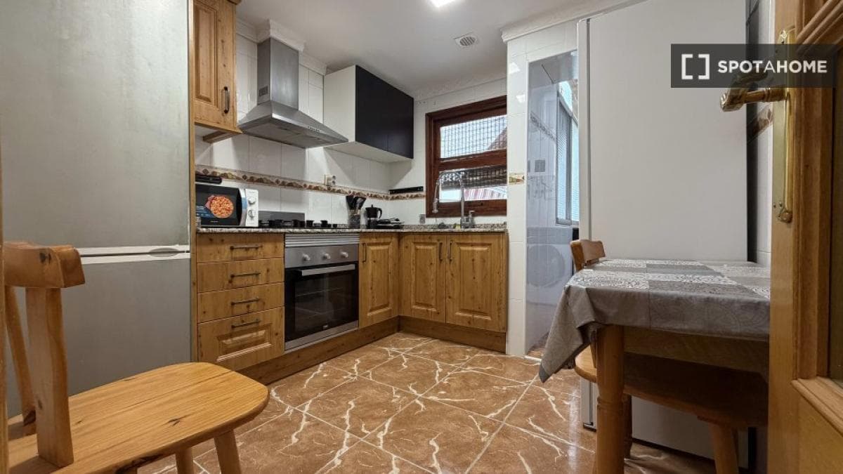 Properties for sale and rent in Spain photo 5
