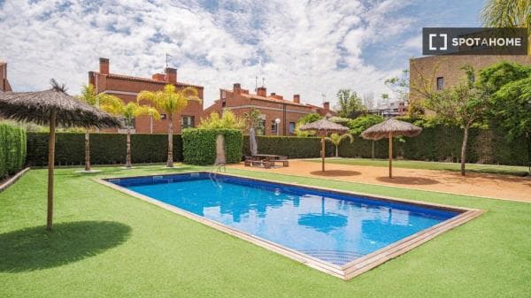 Piso en alquiler en Camí dels Francesos , Barcelona thumbnail 2