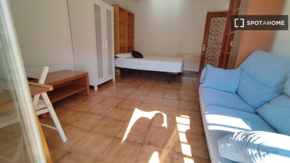 Propiedades en venta y alquiler en España photo 5