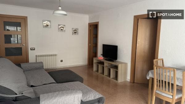 Habitación en piso compartido en Cerdanyola del Vallès thumbnail 2