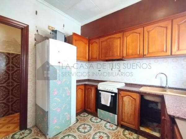 Sale of flat in Sax, Sax
photo 4