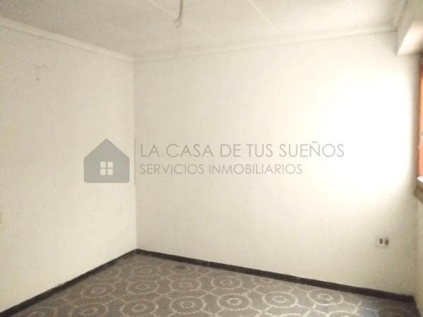 Sale of flat in Sax, Sax
photo 4