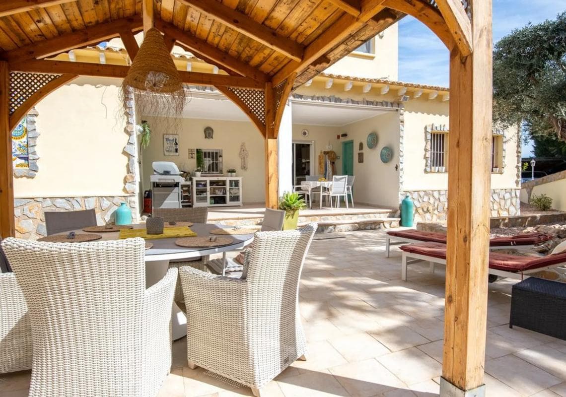 Sale of independent chalet in Calle del Sol, Algorfa
photo 4