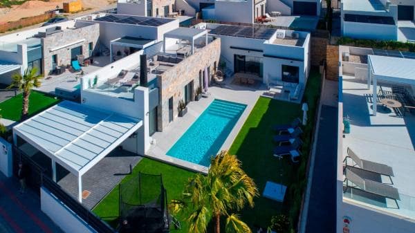 Casa independiente thumbnail 1