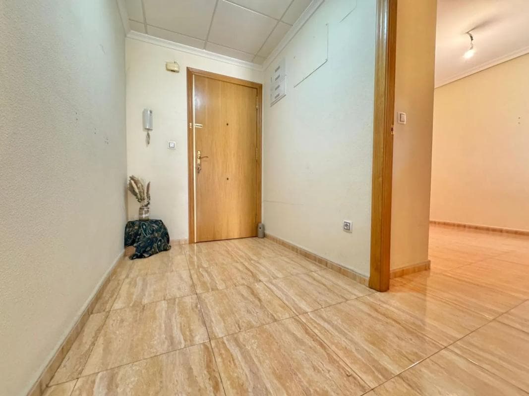 Venta de piso en Calle Miguel Hernandez, Benejuzar
photo 2