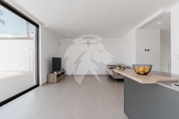 Casa independiente thumbnail 1