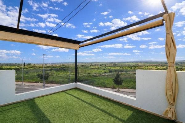 Chalet independiente en venta en Benijofar, Benijofar thumbnail 2