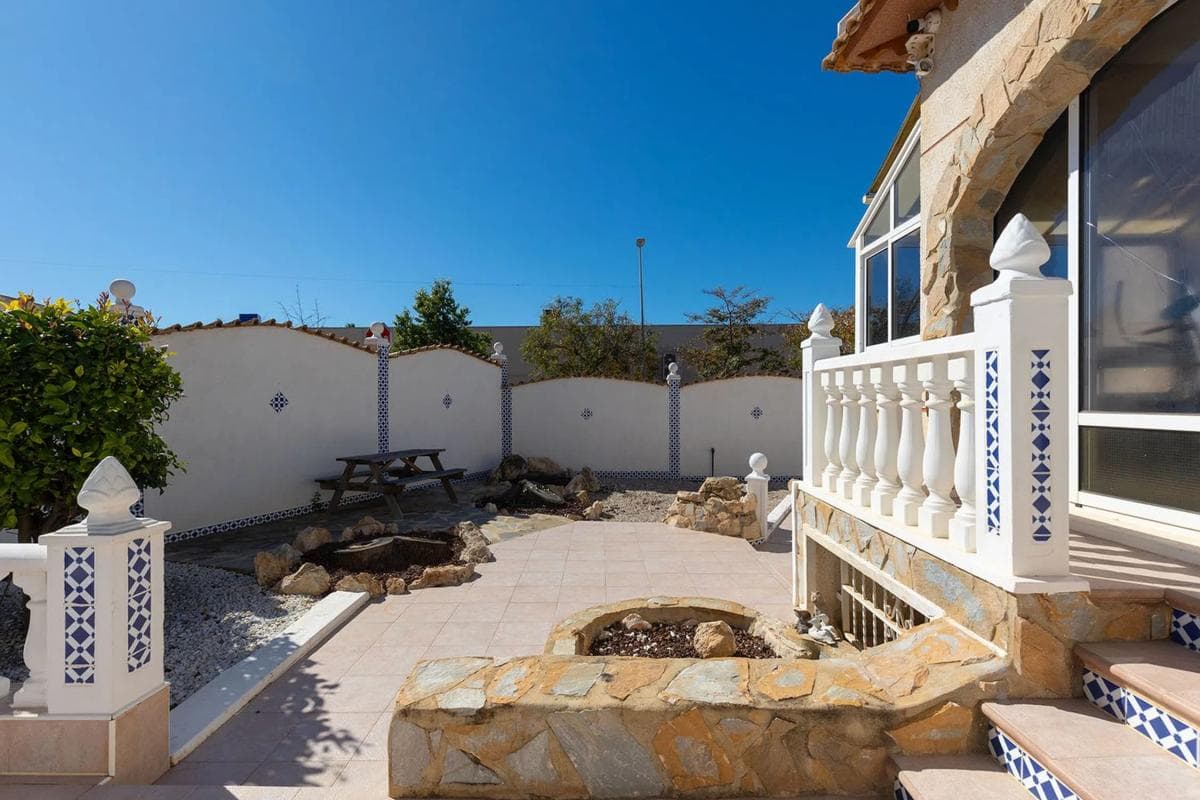 Venta de chalet independiente en Calle Córdoba, 1, Benijofar
photo 3