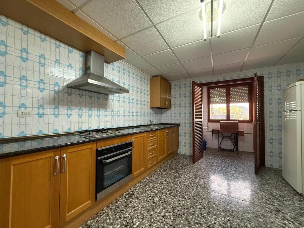 Venta de chalet adosado en Calle Aureliano Díaz , Bigastro photo 2