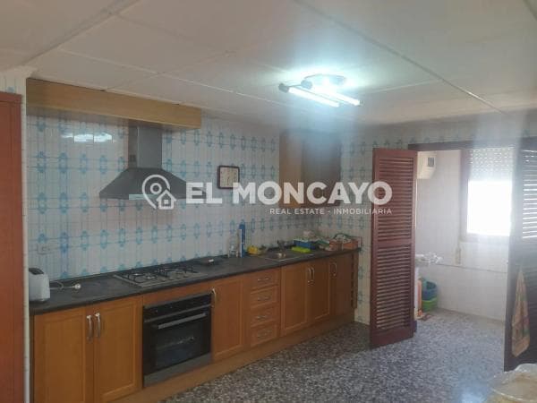 Casa independiente en calle Aureliano Díaz thumbnail 2