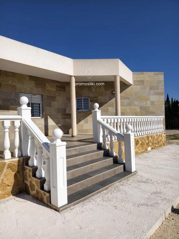 Venta de chalet independiente en Camino de la via de torrevieja, Catral
photo 4