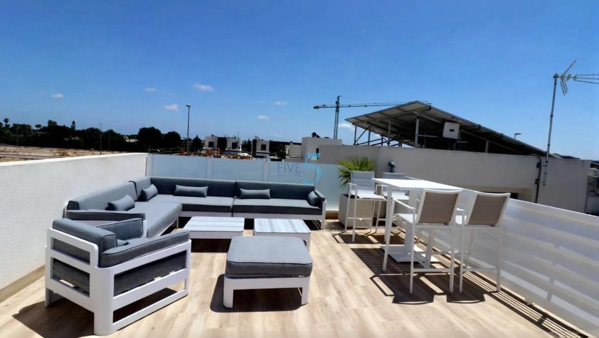Venta de chalet independiente en Daya Nueva, Daya Nueva
photo 2
